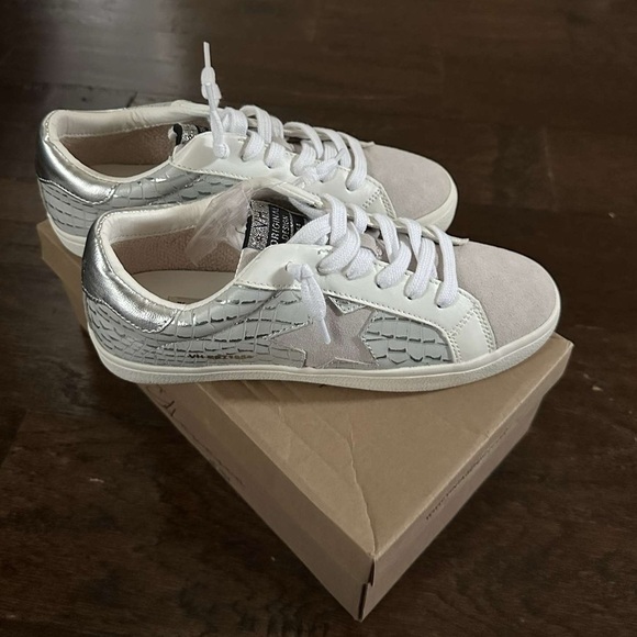 Vintage Havana-Edge Croc Embossed Leather Sneakers-size 7.5 Gray/white-Brand New - Picture 5 of 14